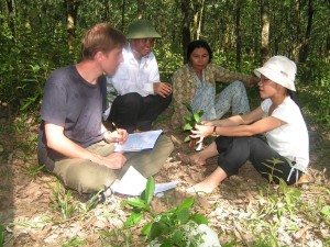 It is important to listen to the voices of different groups of actors and generate high quality and useful science. Photo: Imam Basuki/CIFOR