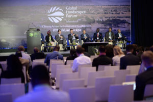A discussion forum at the 2016 Global Landscapes Forum in Marrakesh dealt with issues of regreening the Sahel. Photo: Pilar Valbuena/CIFOR
